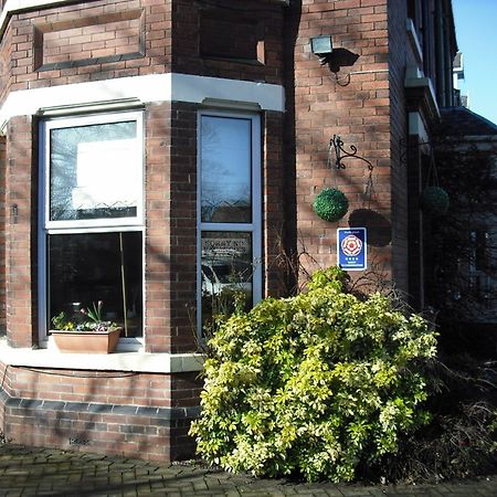 Feversham Lodge Guest House York Exterior photo
